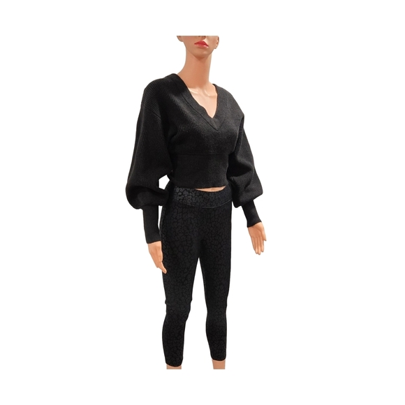 Express Black V-Neck Sweater with Ribbed Cuffs - Picture 3 of 10